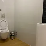 Hostal Casa Augusta 4 *