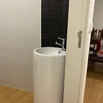 Casa Augusta 4 Ostello *