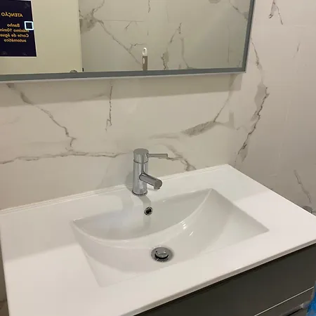 Hostel Casa Augusta 4 *