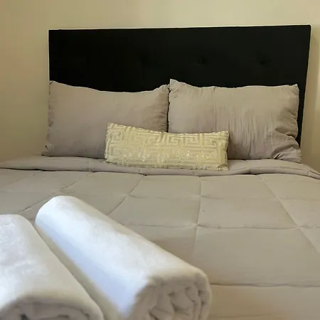 Casa Augusta 4 Auberge de jeunesse *