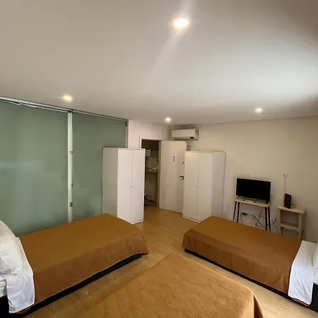 Casa Augusta 4 *