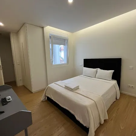 Hostel Casa Augusta 4 *