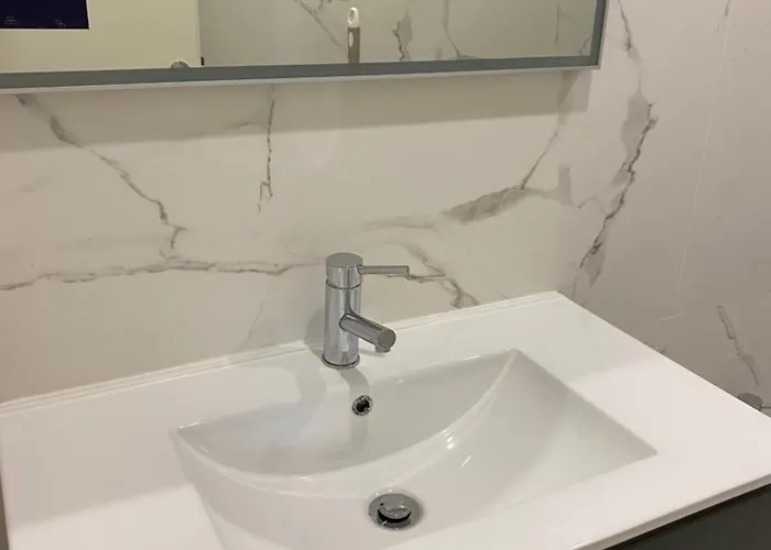 Auberge de jeunesse Casa Augusta 4 *